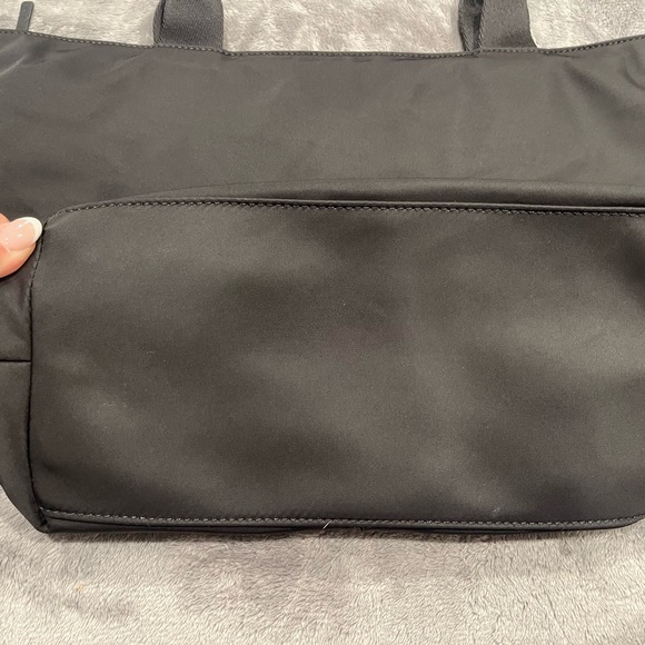 Kate Spade Black Shoulder Tote Bag w/ lots of pockets - great used condition! - Picture 5 of 10